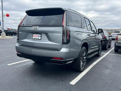 2023 Cadillac Escalade Sport