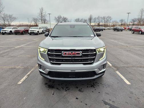 2026 GMC Acadia Elevation FWD