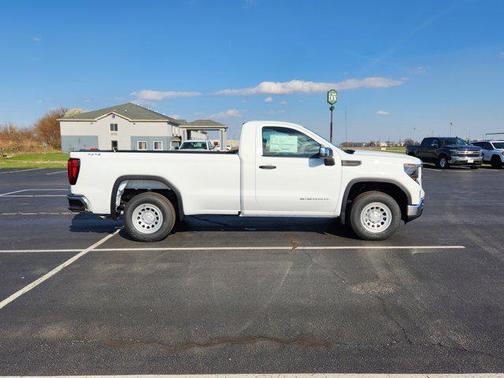 2025 GMC Sierra 1500 Pro