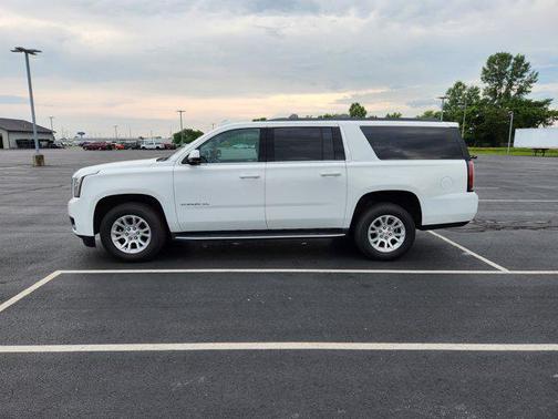 2016 GMC Yukon XL SLT