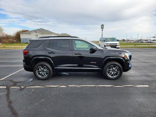 2026 GMC Terrain AWD AT4