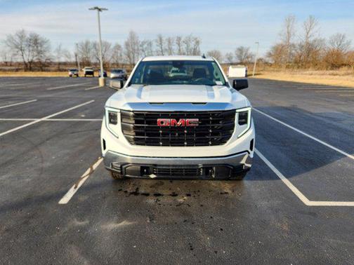 2025 GMC Sierra 1500 Pro