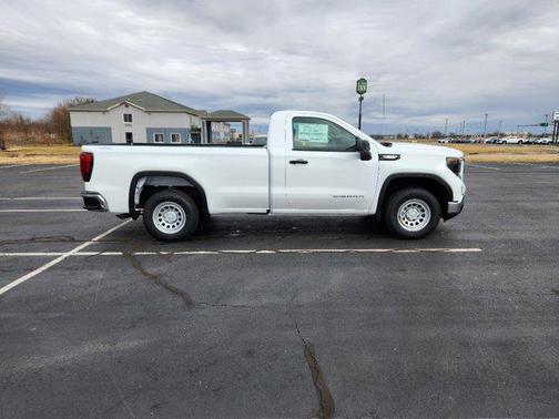 2025 GMC Sierra 1500 Pro