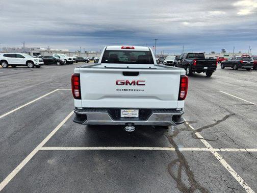 2025 GMC Sierra 1500 Pro