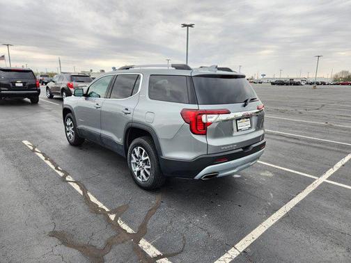 2023 GMC Acadia FWD SLT