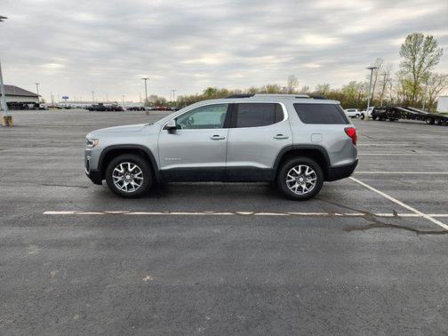 2023 GMC Acadia FWD SLT