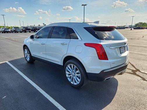 2017 Cadillac XT5 Platinum