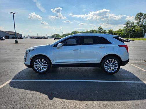 2017 Cadillac XT5 Platinum