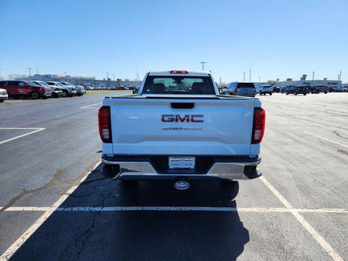 2025 GMC Sierra 1500 Pro