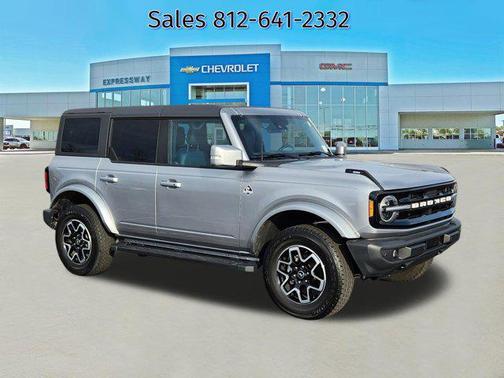 2024 Ford Bronco Outer Banks