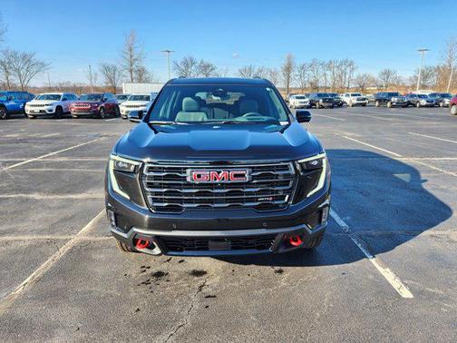 2026 GMC Acadia AT4 AWD