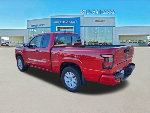 2023 Nissan Frontier SV