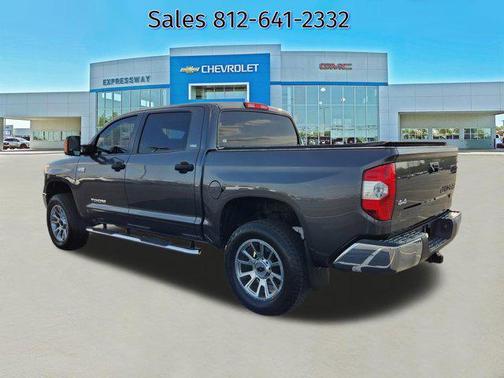 Magnetic Gray Metallic 2016 Toyota Tundra SR5