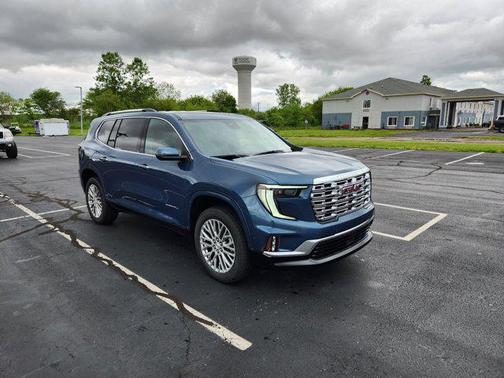 2025 GMC Acadia Denali