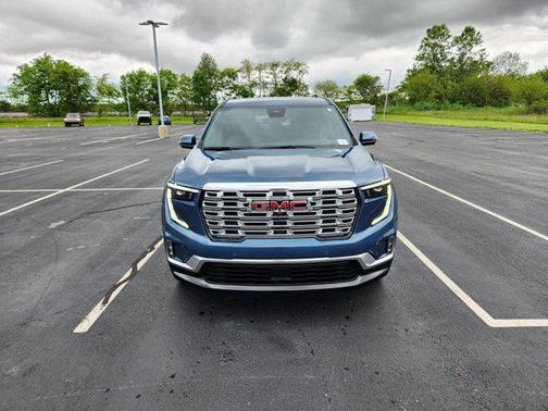 2025 GMC Acadia Denali
