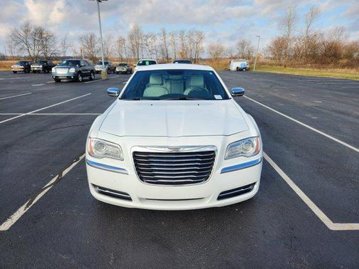 2014 Chrysler 300 S