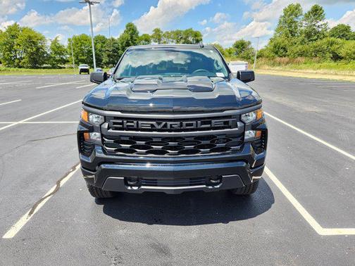 2025 Chevrolet Silverado 1500 Custom Trail Boss