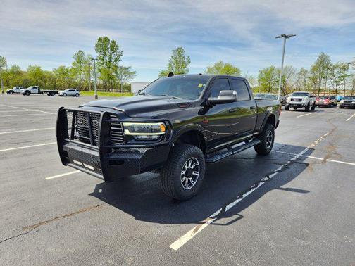 2020 RAM 2500 Laramie Crew Cab 4X4 6'4' Box