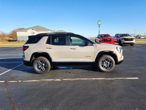 2026 GMC Terrain AWD AT4