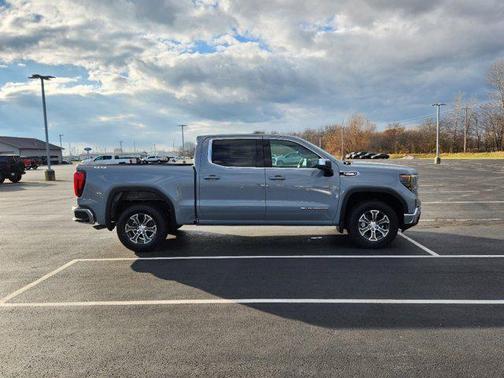 2025 GMC Sierra 1500 SLE