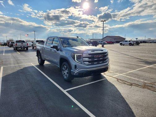2025 GMC Sierra 1500 SLE