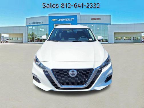 Glacier White 2020 Nissan Altima S FWD