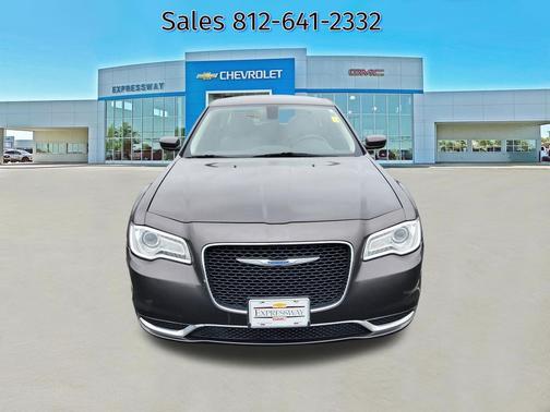 Granite Crystal Metallic Clearcoat 2015 Chrysler 300 Limited