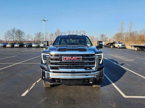 2026 GMC Sierra 2500 SLE
