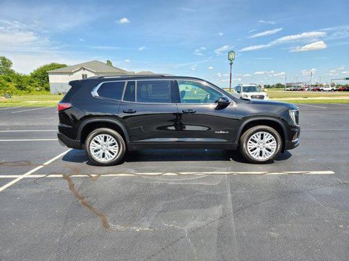 2025 GMC Acadia FWD Elevation