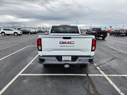 2025 GMC Sierra 1500 Pro