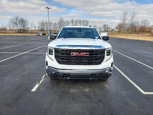 2025 GMC Sierra 1500 Pro