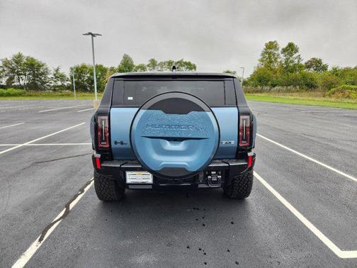 2024 GMC HUMMER EV SUV 3X