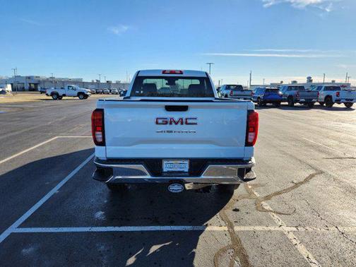 2025 GMC Sierra 1500 Pro