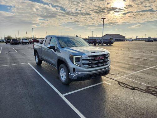 2025 GMC Sierra 1500 SLE