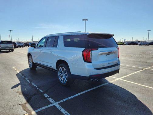 2024 GMC Yukon XL Denali