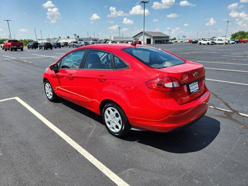2013 Ford Fiesta SE