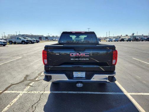 2025 GMC Sierra 1500 Pro