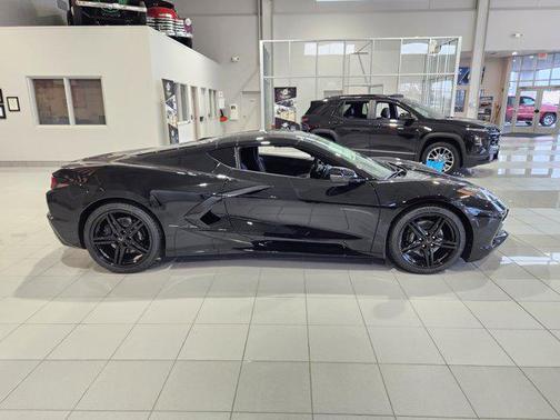 2026 Chevrolet Corvette Stingray w/1LT