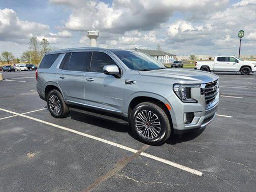 2024 GMC Yukon SLT