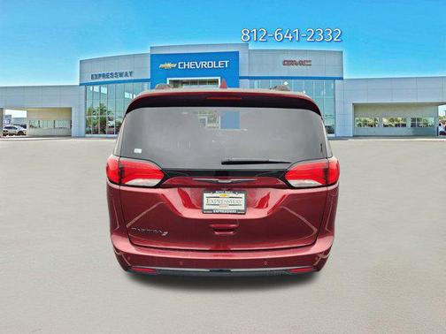 2019 Chrysler Pacifica Touring Plus