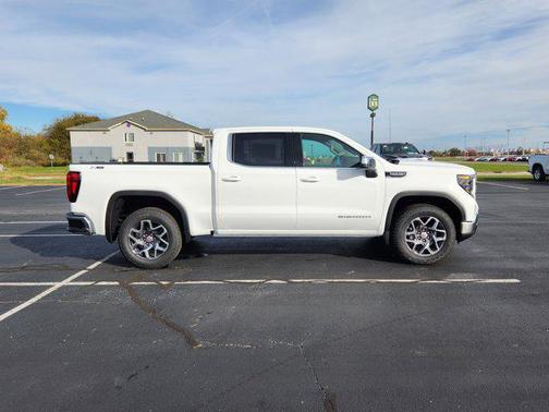 2026 GMC Sierra 1500 SLE