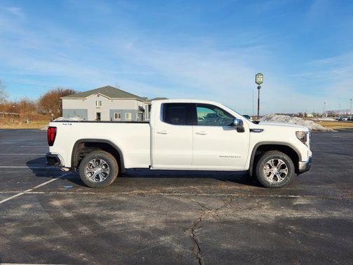 2026 GMC Sierra 1500 SLE