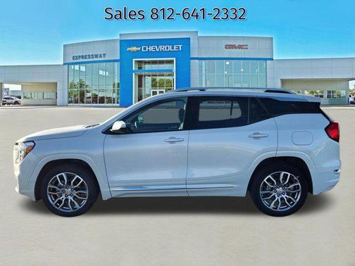 2023 GMC Terrain Denali