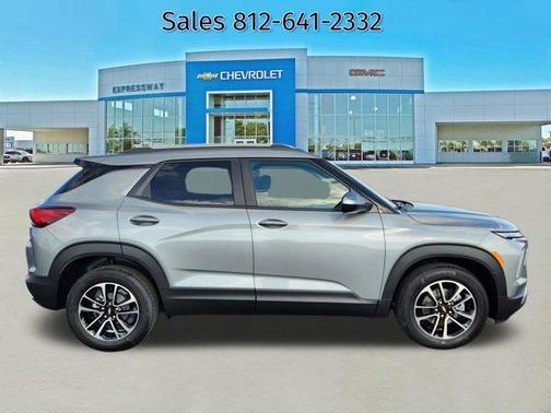 Sterling Gray Metallic 2026 Chevrolet Trailblazer LT