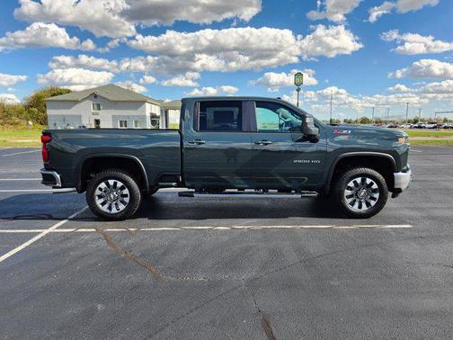 2026 Chevrolet Silverado 2500 LT