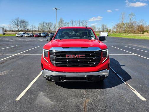 2025 GMC Sierra 1500 Pro