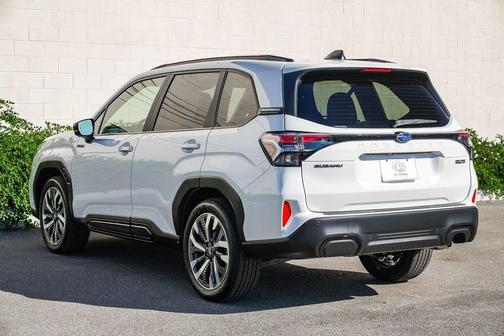 2025 Subaru Forester Hybrid Touring