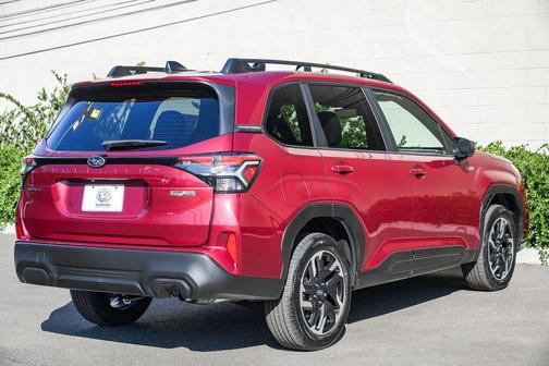 2025 Subaru Forester Hybrid Premium