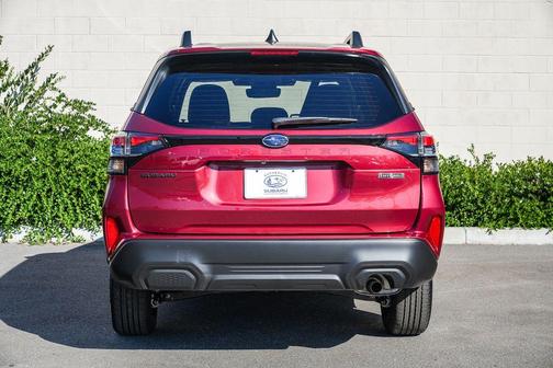 2025 Subaru Forester Hybrid Premium