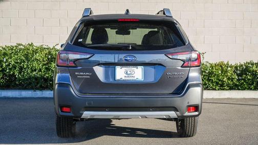 2025 Subaru Outback Touring XT